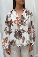 Load image into Gallery viewer, Harvest Blouse White
