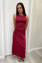 Load image into Gallery viewer, Nahla Maxi Dress Wine
