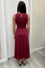 Load image into Gallery viewer, Nahla Maxi Dress Wine
