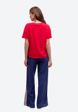 Load image into Gallery viewer, Easy Tuck Tee Red Label Of Love
