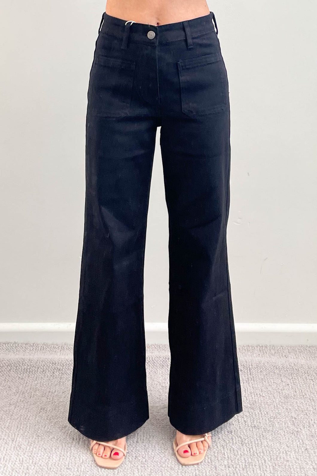 Wakee Front Pocket Wide Leg Jeans Black