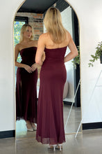 Load image into Gallery viewer, Bente Maxi Dress Mahogany Mesh
