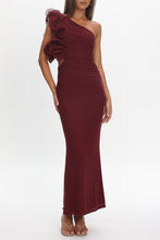 Load image into Gallery viewer, Meriden Maxi Dress Wine
