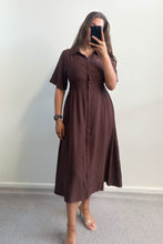 Load image into Gallery viewer, Halli Midi Dress Chocolate
