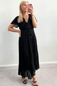 Lexus Maxi Dress Pleated Black