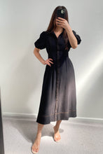 Load image into Gallery viewer, Aysha Contrast Stitch Midi Dress Black
