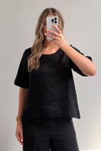 Load image into Gallery viewer, Harlow Linen Top - Black
