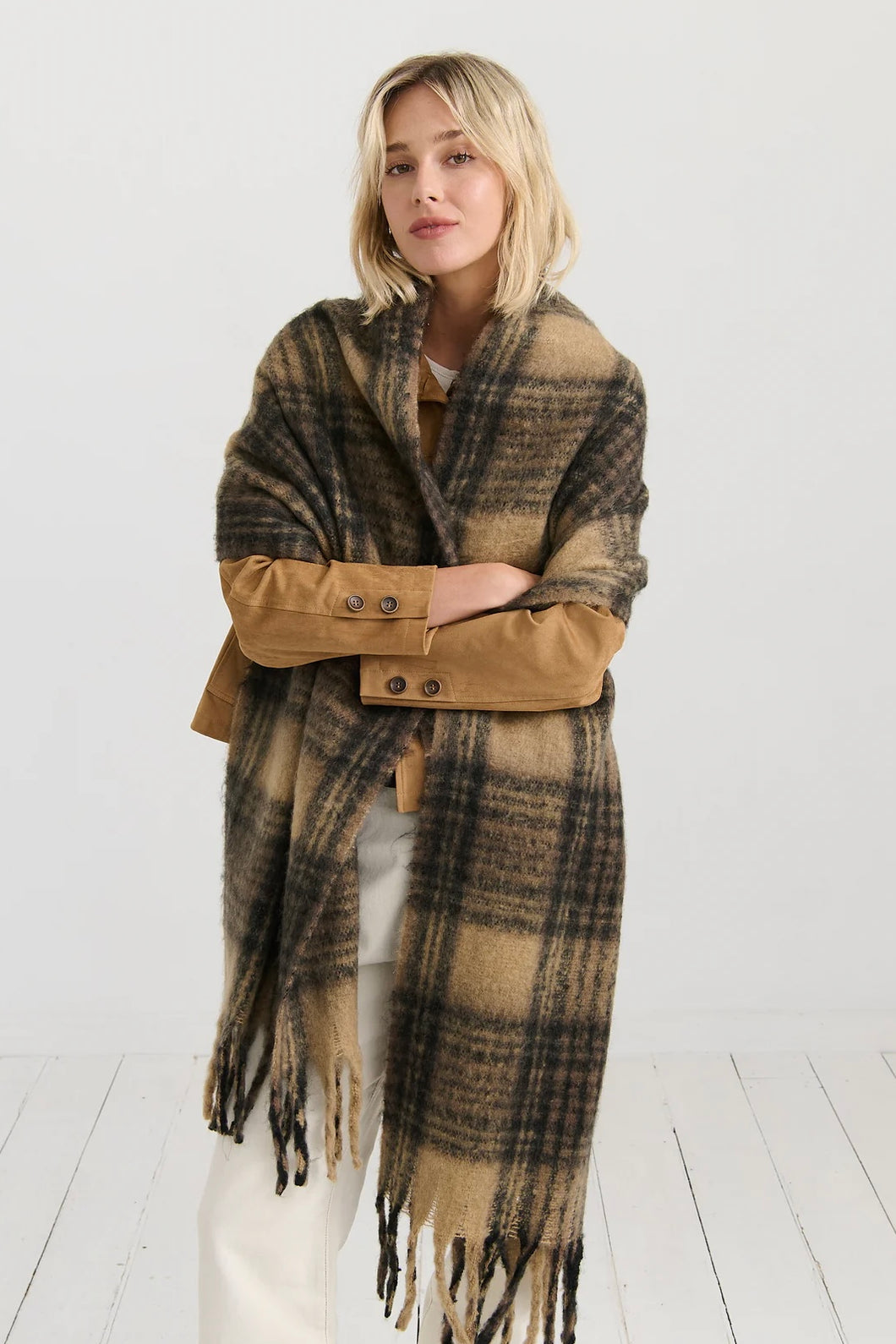 Alya Brown Plaid Fluffy Scarf