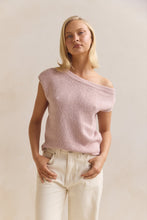 Load image into Gallery viewer, Minah Knit Top Light Pink
