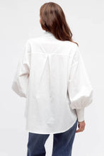 Load image into Gallery viewer, Label Of Love Shirred Cuff Shirt White
