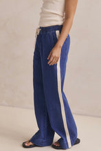 Load image into Gallery viewer, Luna Denim Pant
