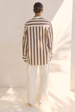 Load image into Gallery viewer, Mirelle Shirt Cream Brown
