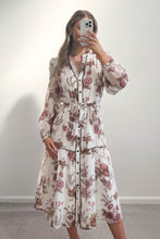 Load image into Gallery viewer, Jerona Maxi Dress Merlot Floral
