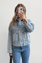Load image into Gallery viewer, Bobbi Pocket Denim Jacket
