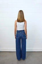 Load image into Gallery viewer, Abrand 94 High &amp; Wide Petite Tara Jeans
