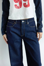 Load image into Gallery viewer, Abrand 95 Mid Baggy Rinse Recycled
