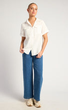 Load image into Gallery viewer, Asha Pocket Detail Shirt

