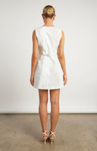 Load image into Gallery viewer, Titley Contrast Stitching Dress White
