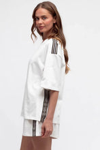 Load image into Gallery viewer, Stripe Tee White By Ebby And I
