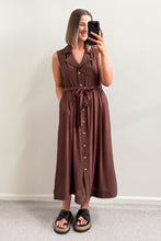 Load image into Gallery viewer, Maeve Maxi Dress Chocolate
