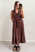 Load image into Gallery viewer, Maeve Maxi Dress Chocolate
