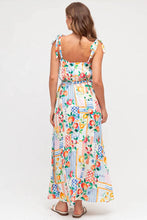 Load image into Gallery viewer, Sunburst Maxi Dress
