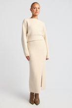 Load image into Gallery viewer, Boat Neck Fluffy Knit Oat Marl
