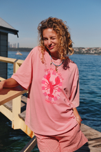 Load image into Gallery viewer, Jeana Tee-Lobster Cartel &amp; Willow
