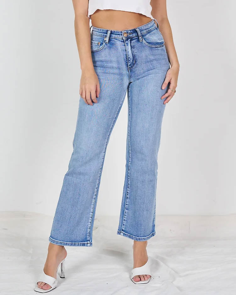 Rayla Straight Leg Jeans