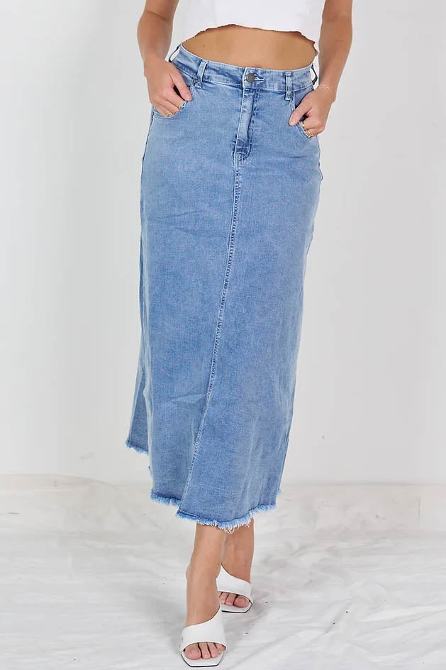 Dana Frayed Hem Denim Skirt