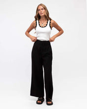 Load image into Gallery viewer, Shakila Contrast Knit Tank Black White
