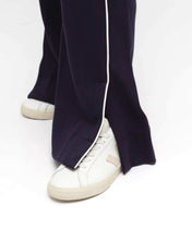 Load image into Gallery viewer, Label Of Love Central Park Pants Navy
