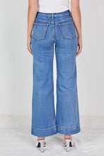 Load image into Gallery viewer, Sailor Wide Leg Jeans Mid Blue
