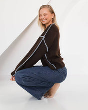 Load image into Gallery viewer, Sharon Knit Jumper Chocolate | Paper Heart
