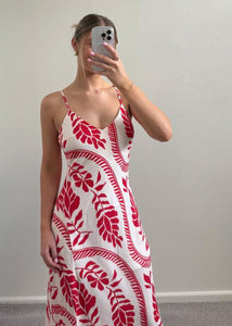 Hari Maxi Dress Red Flowers