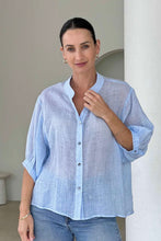 Load image into Gallery viewer, Worthier Carter Linen Shirt Ice Blue
