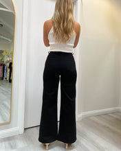 Load image into Gallery viewer, Arca Wide Leg Jeans Black
