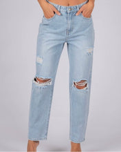 Load image into Gallery viewer, Harley Distressed Mom Jeans Light Wash
