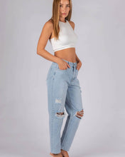 Load image into Gallery viewer, Harley Distressed Mom Jeans Light Wash
